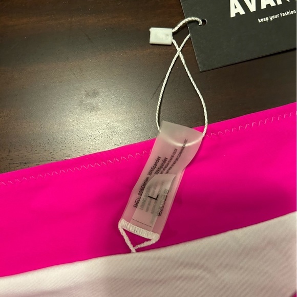 Avanova NWT High Waisted Bikini Bottom Size Large in Pink - Picture 3 of 3